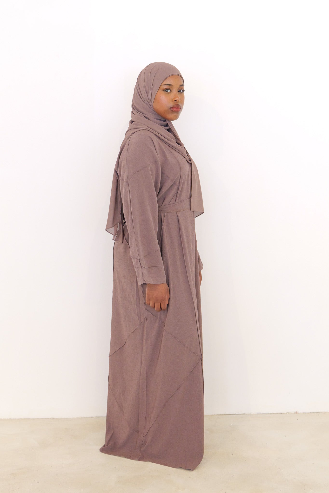 Zaynab Abayah