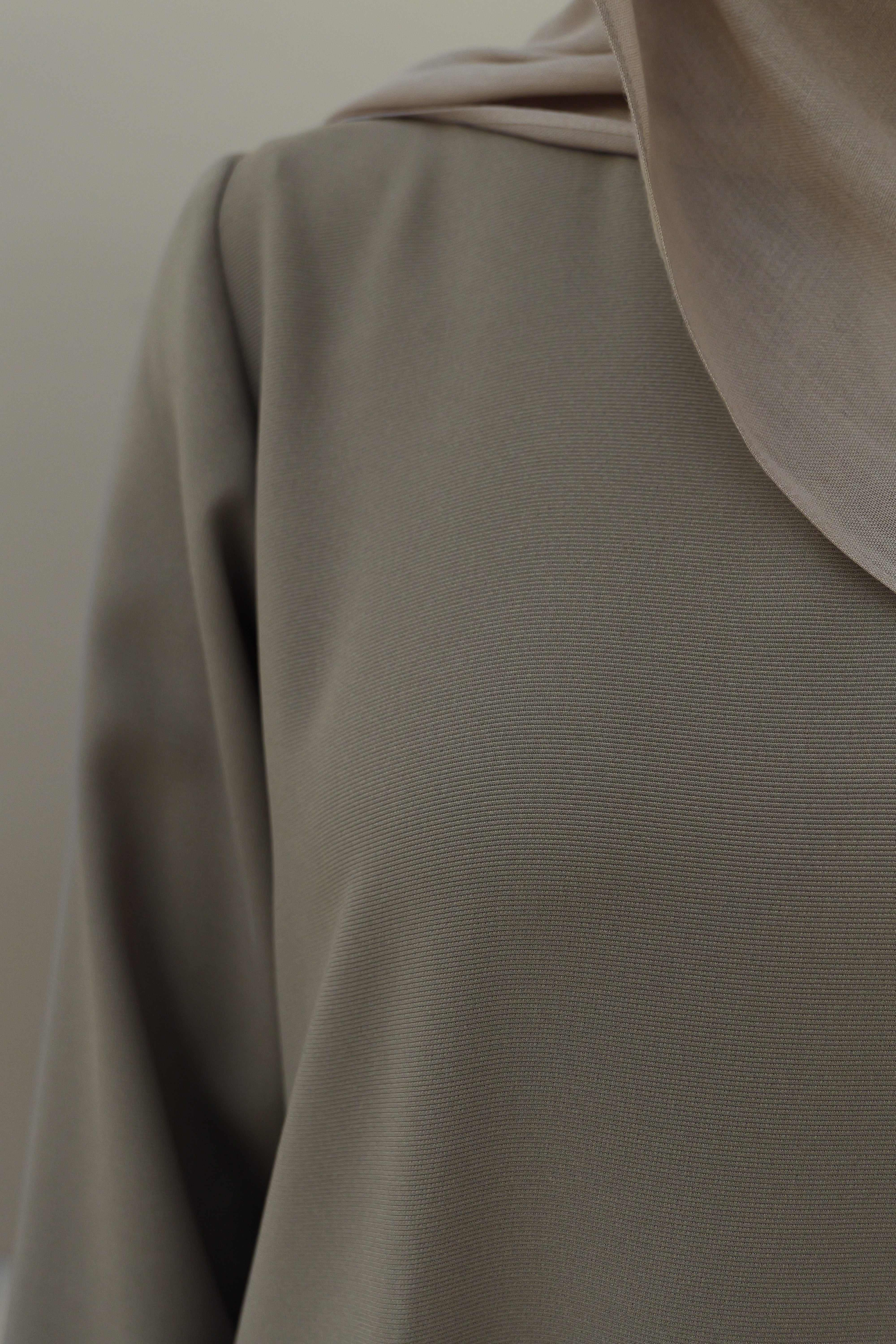 Basic Crepe shimmer Abayah - Sage