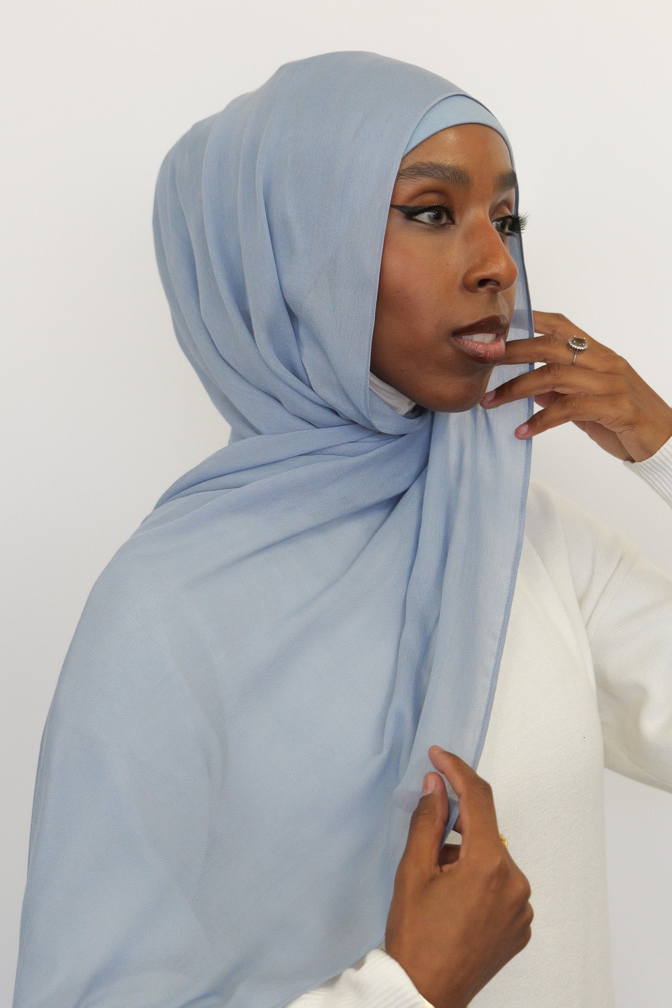 Modal - Dusty Blue
