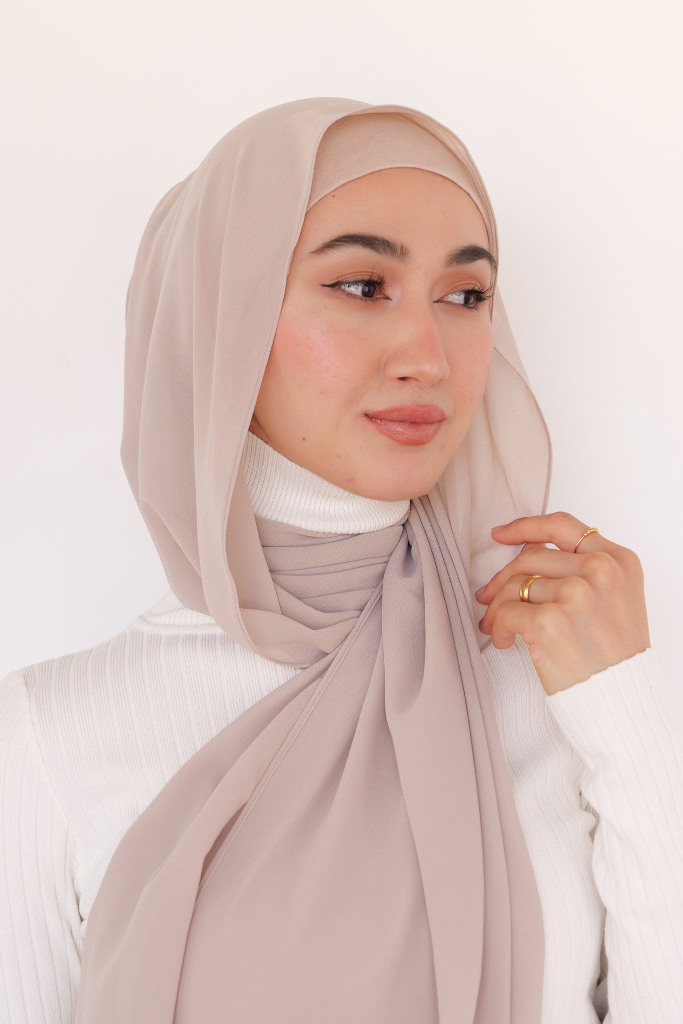 {{ hijab }} - {{ Nasiba }} - {{ abaya }} - {{ skirt }} - {{ tops }} - {{ bottoms }} - {{ Nasiba fashion }} - {{ dress }} - {{ scarf }} - {{ shawl }} - {{ jilbab }} - {{ islamic clothing }} - {{ muslim clothing }} - {{ bodysuit }} - {{ under cap }} - {{ bond }}