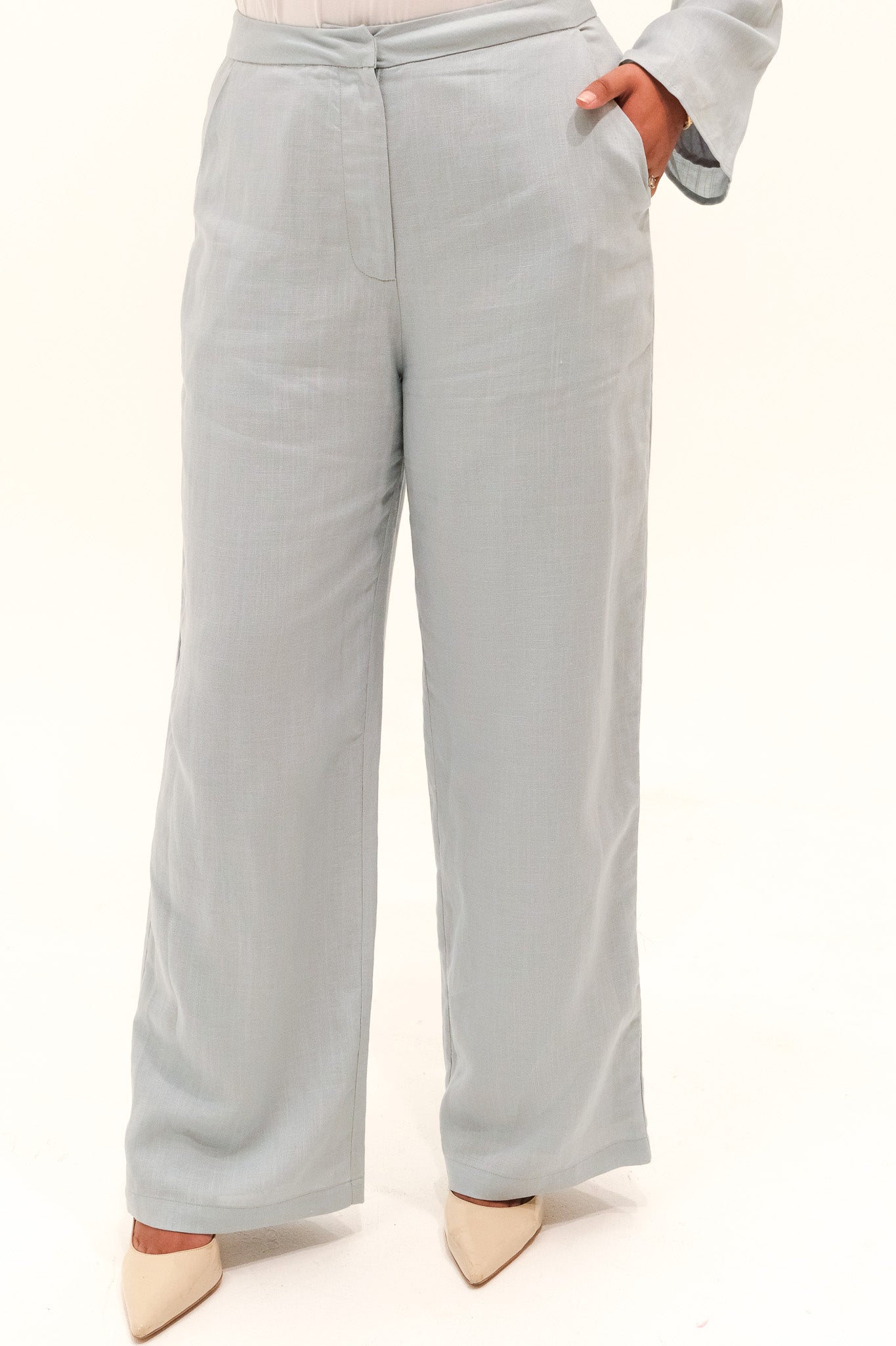 Sakina Trousers - Sky