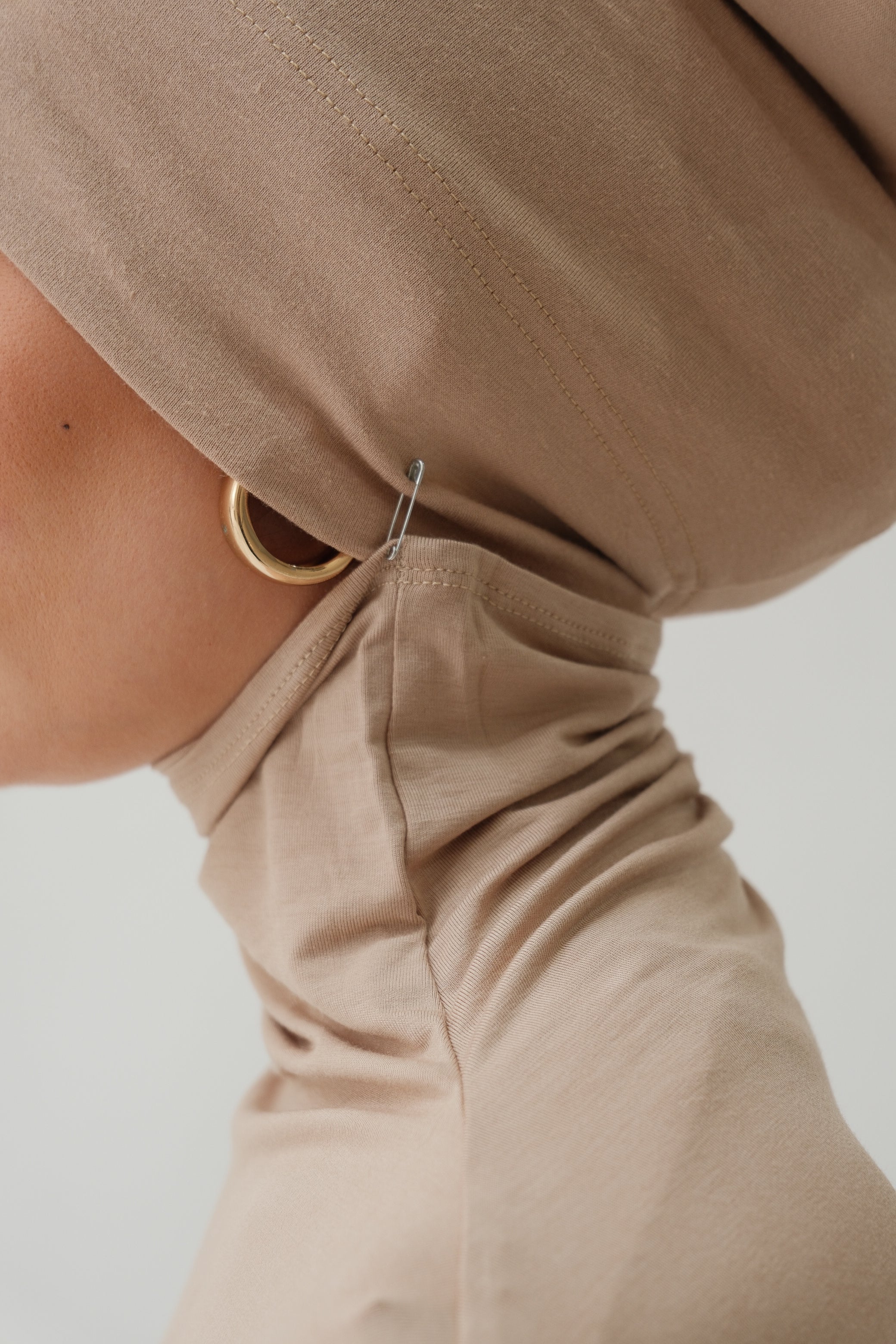 Long Neck Cover - String