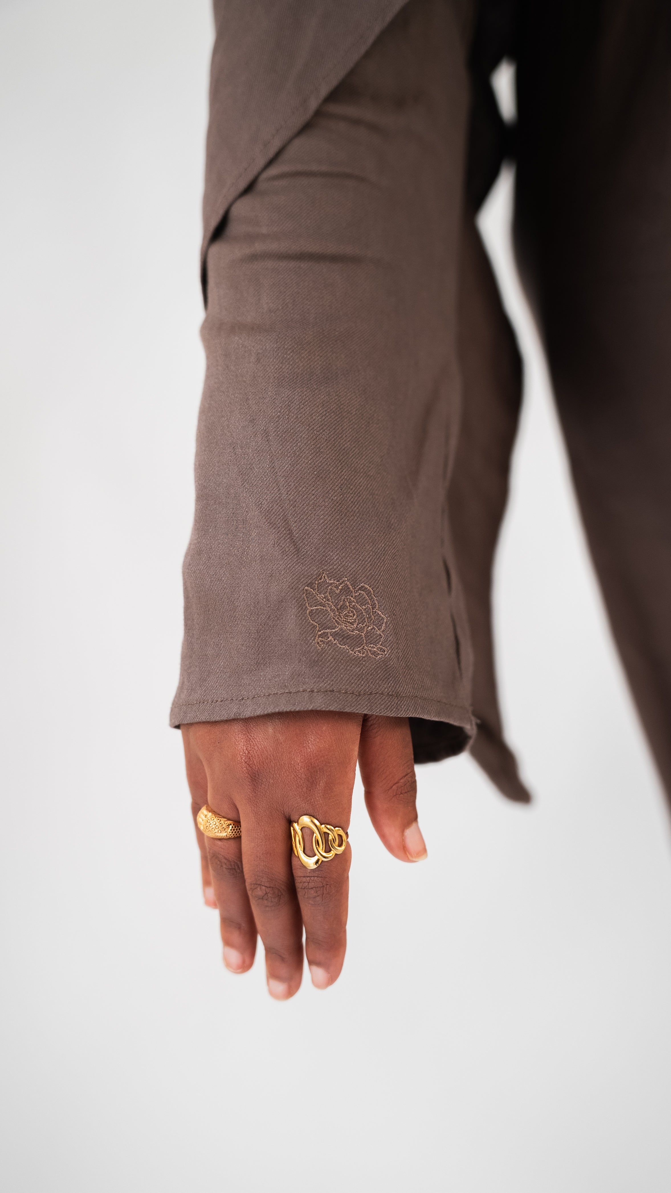 Wardah Linen Dress - Mocha