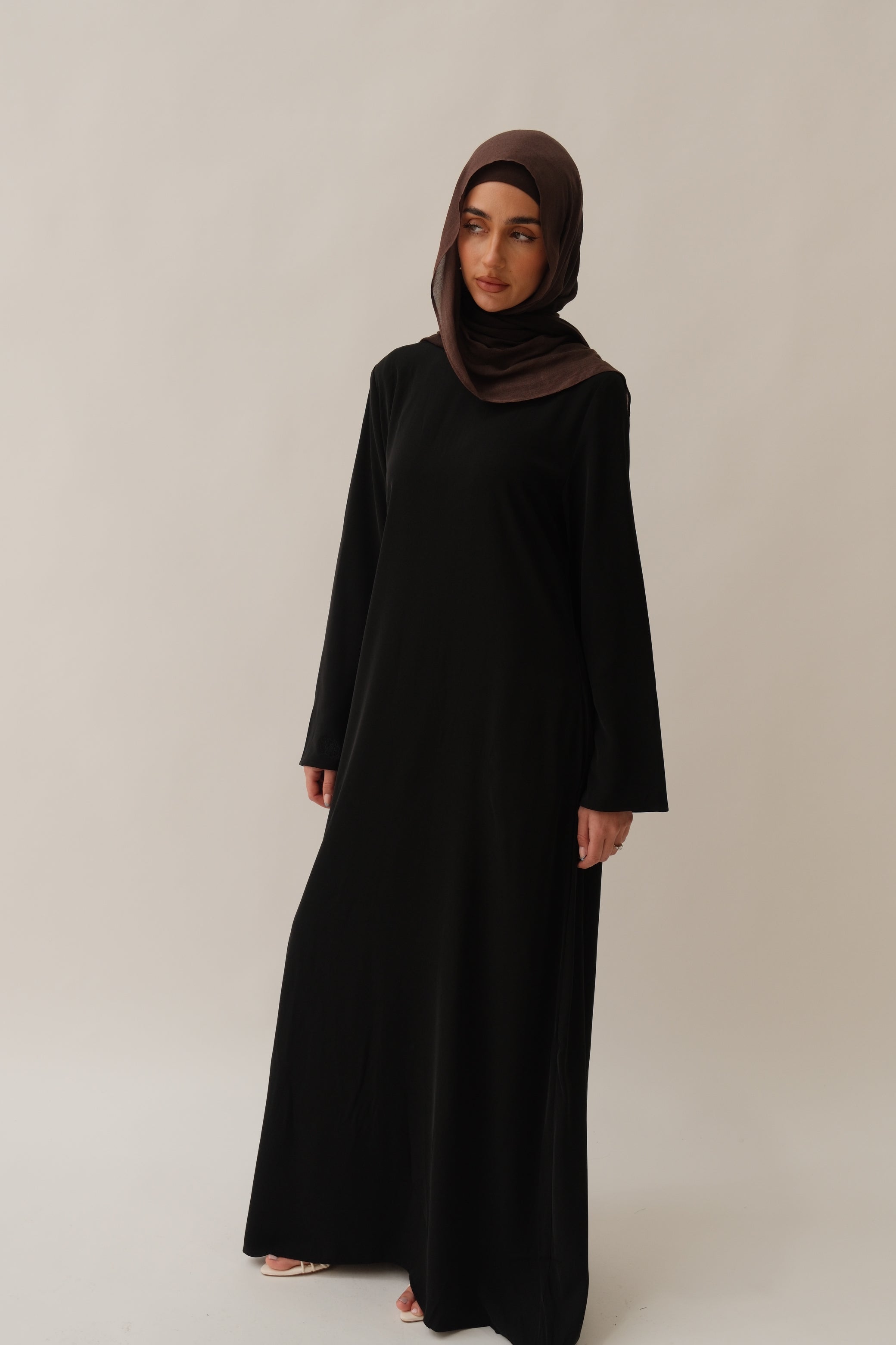 Mahabba Abayah - Black