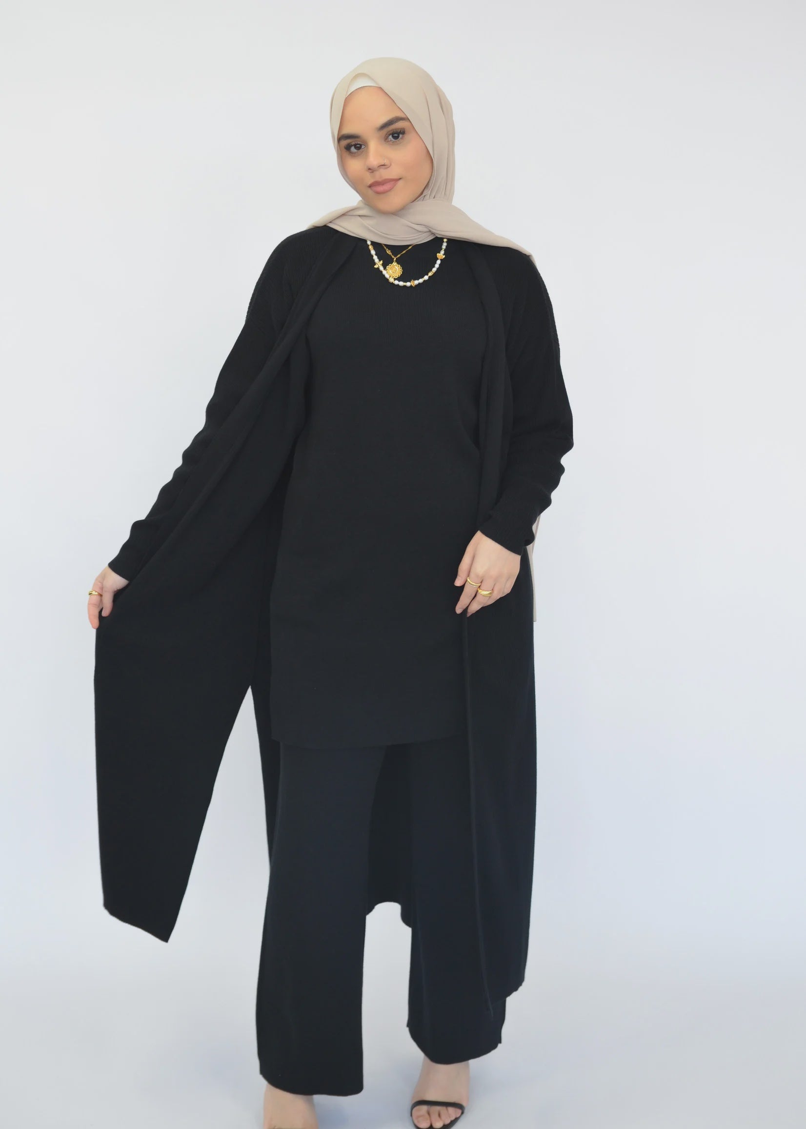 Wintertide Cardigan - Black