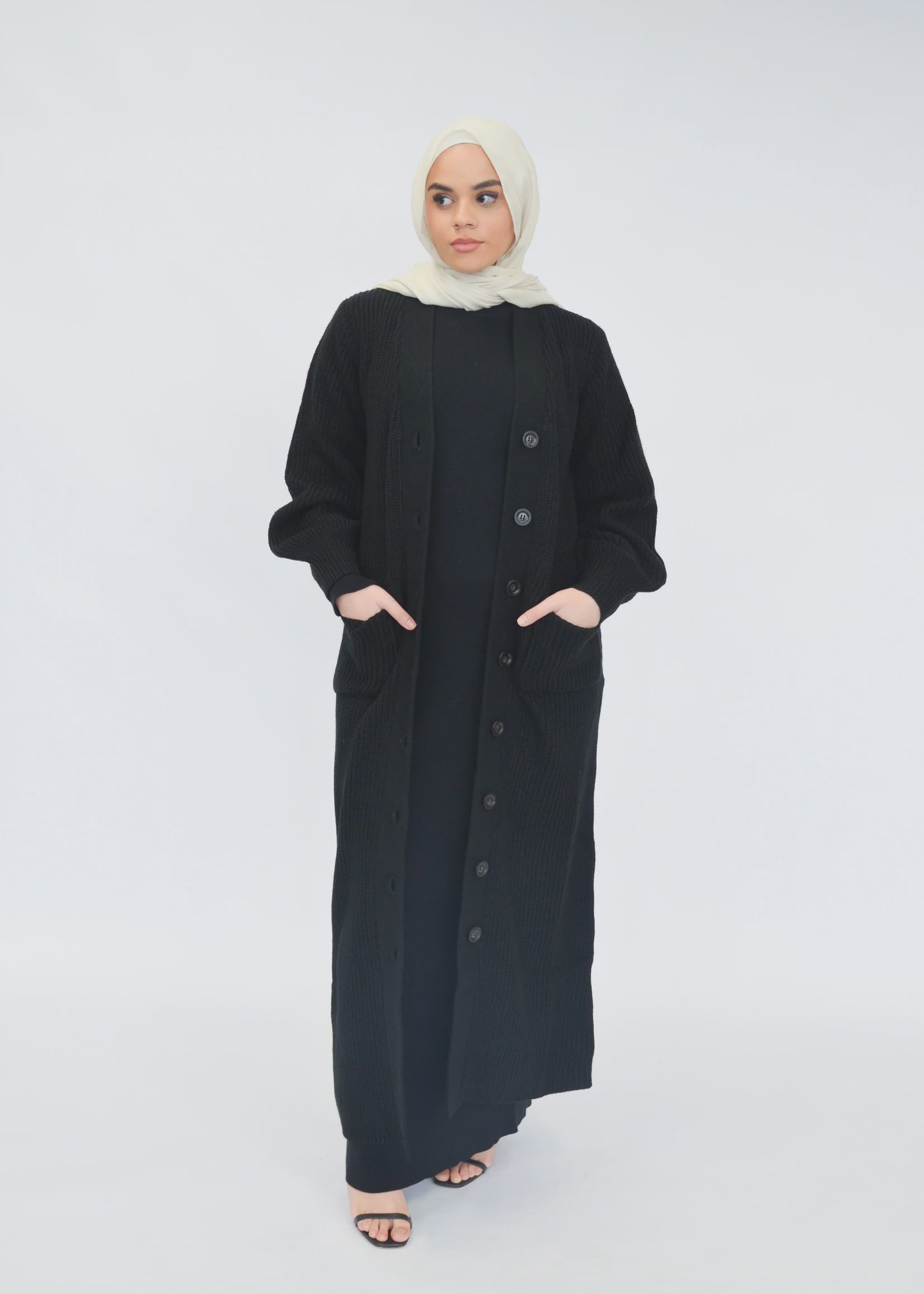 Wintertide Oversize Cardigan - Black