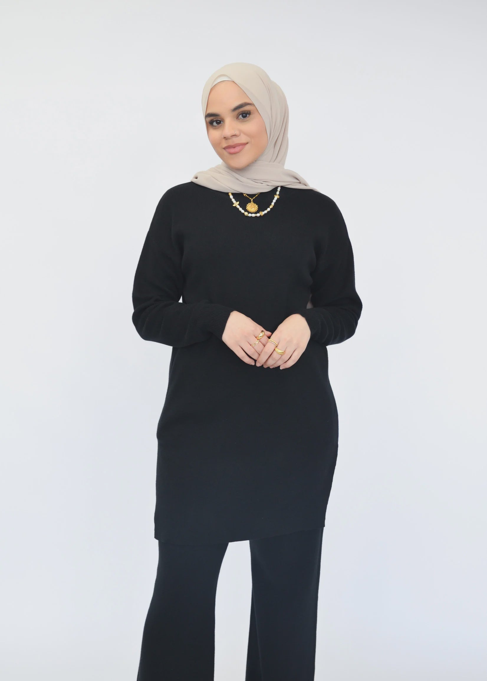 Wintertide Top - Black