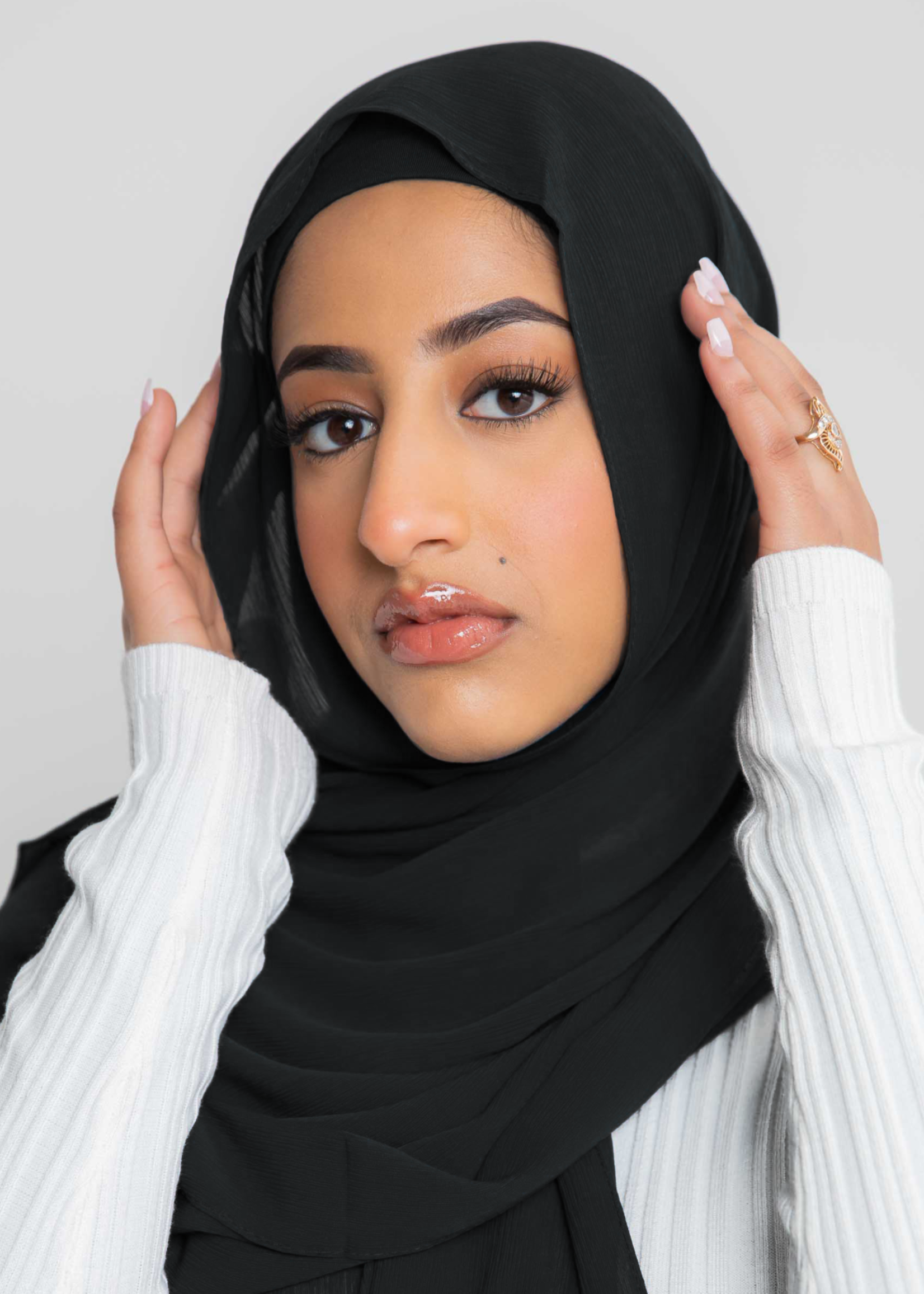 Luxe Crepe - Black - Nasiba