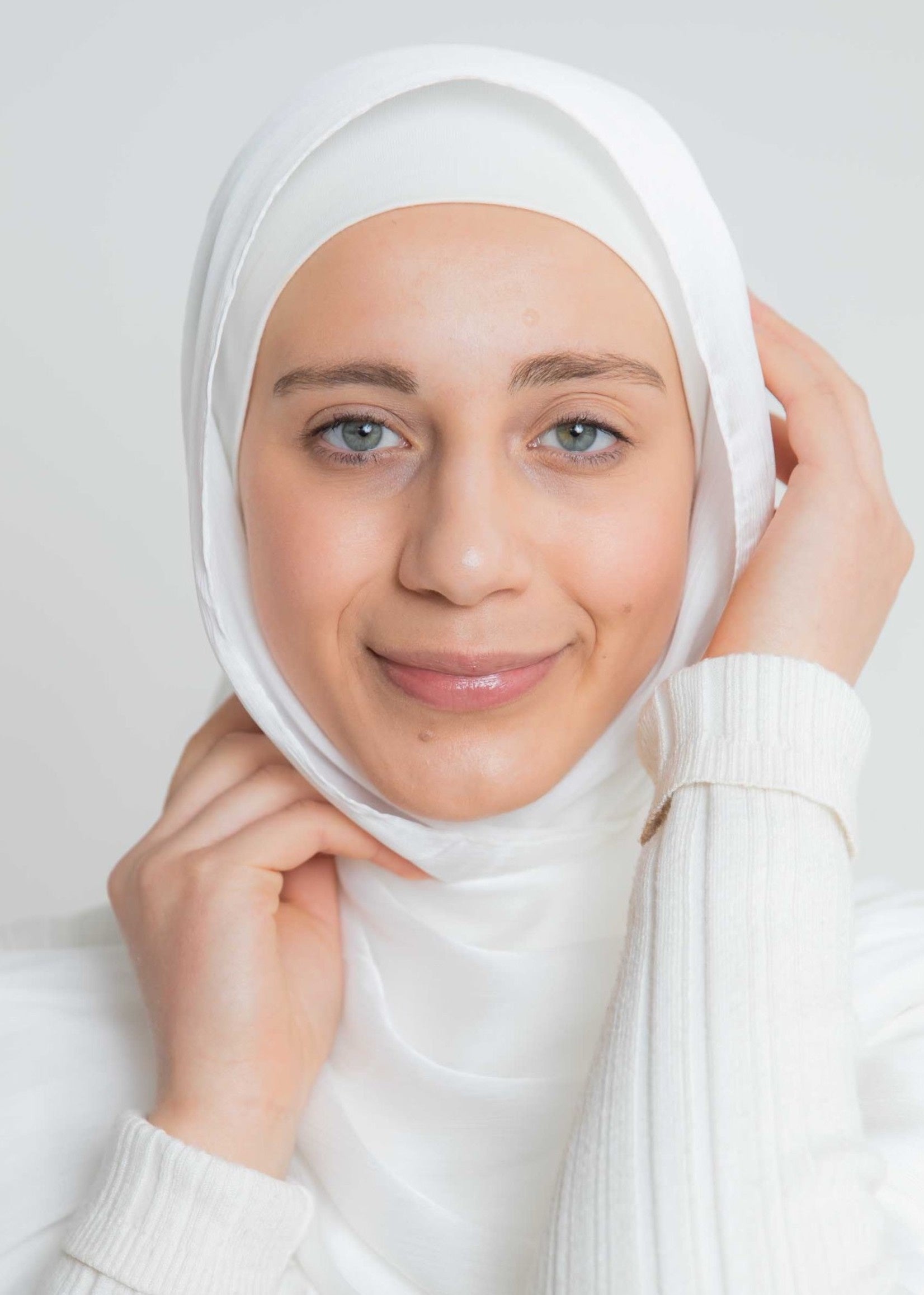 Luxe Satin - Silky White - Nasiba