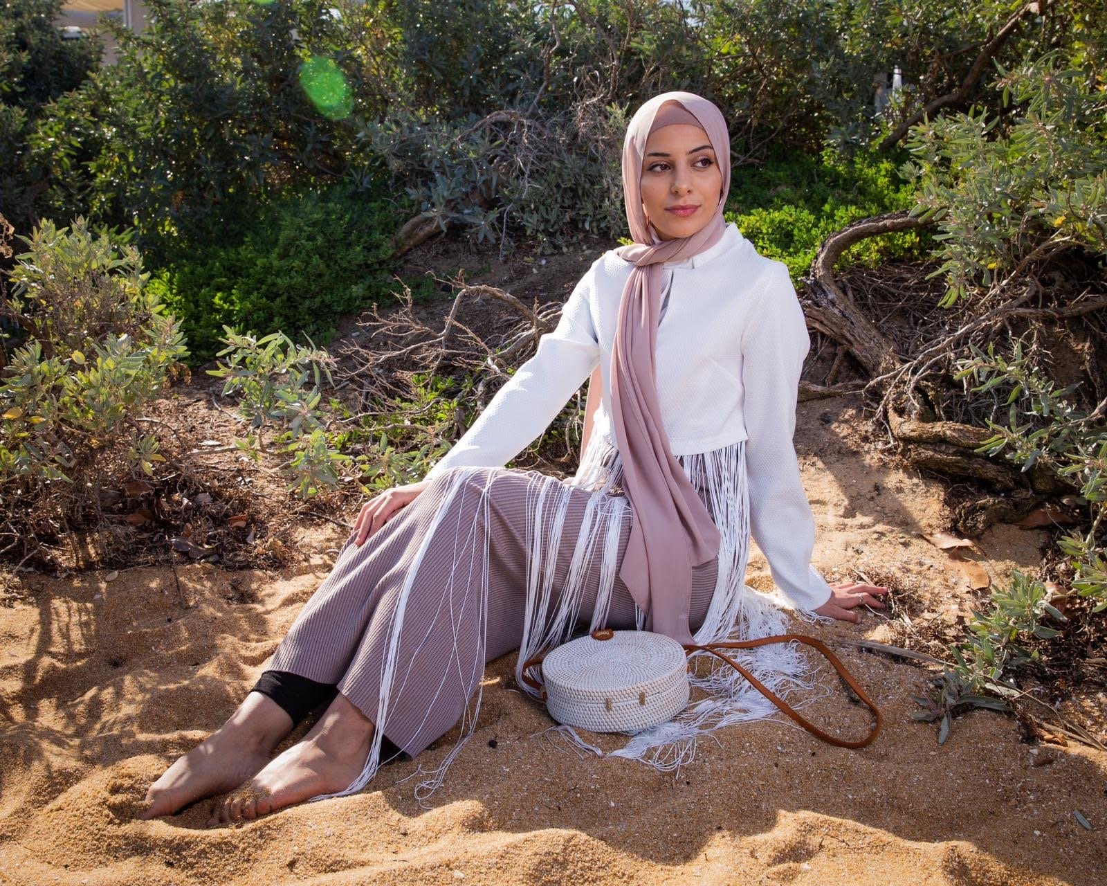 Tassel Cardigan - White - Nasiba