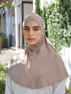 Slip on Hijab - Earthy nude (J)