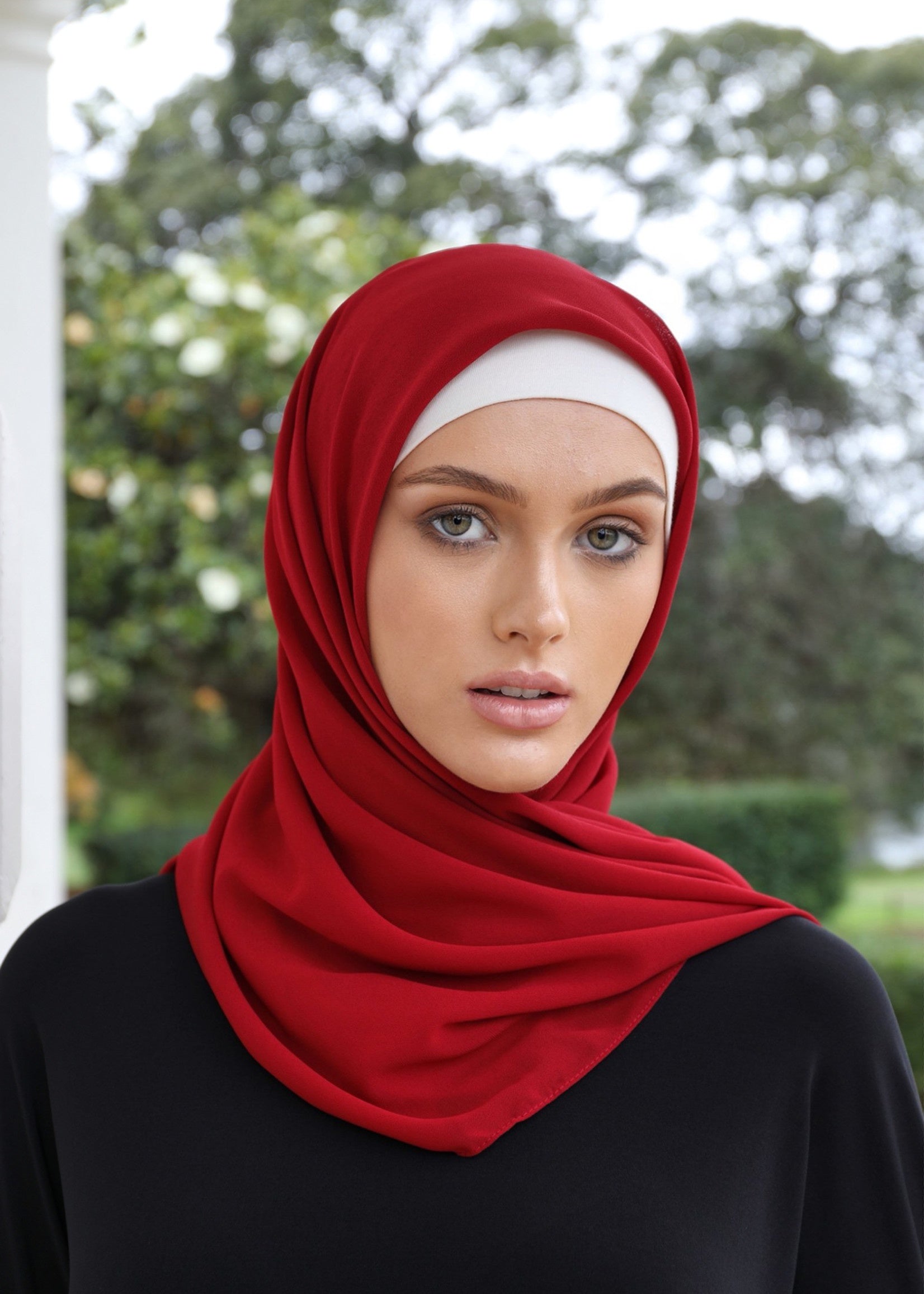 Premium Chiffon Hijab - Barn Red
